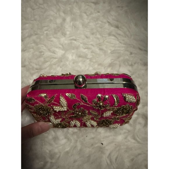 5 Elements by Radhika Gupta Pink Clutch Purse with Chain NWT - Picture 2 of 9
